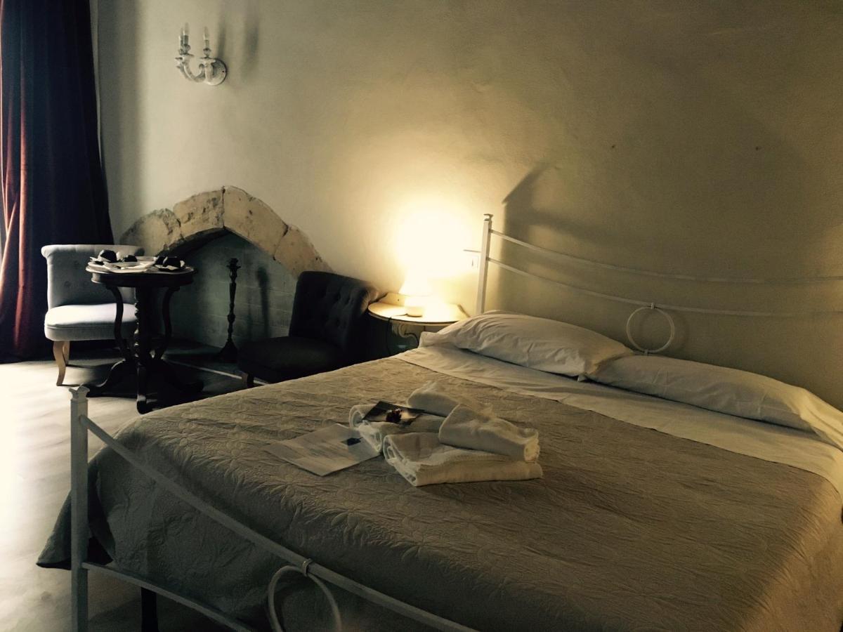 Cento Bed & Breakfast