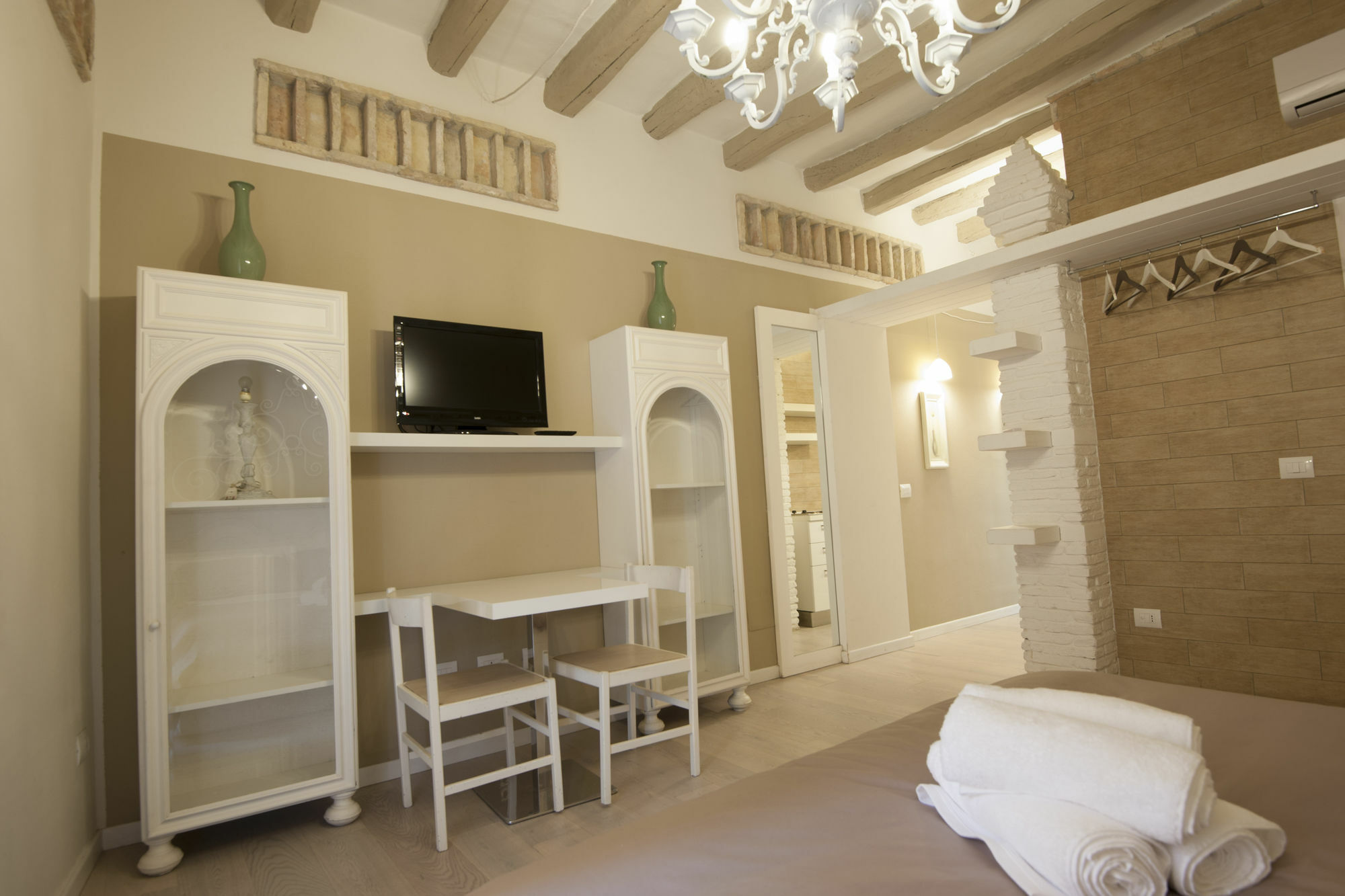 Cento Bed & Breakfast